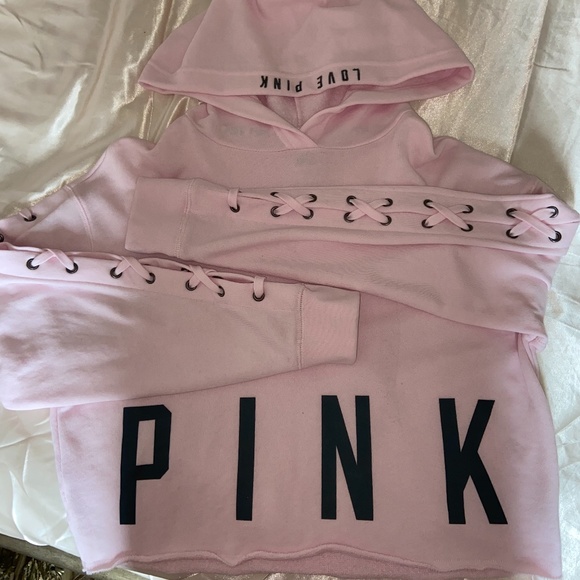 PINK Victoria’s Secret cropped hoodie - Picture 1 of 3